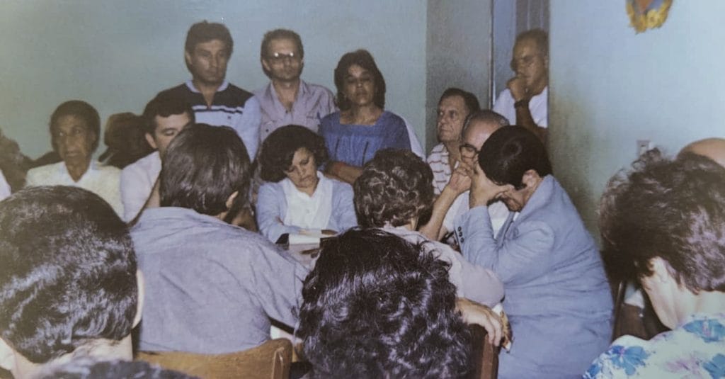 Chico Xavier psicografando